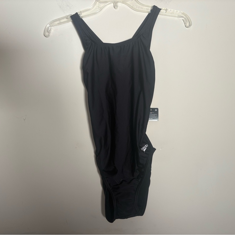 Speedo Sleek Black Swimwear. NEW WITH TAGS Size 10